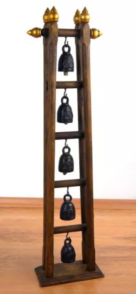 Musisches  *Glockenspiel*  aus Thailand