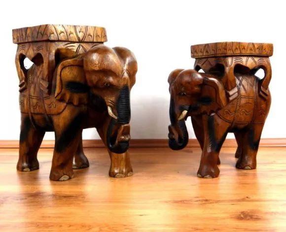 Prachtvolle *Elefanten mit Sitz auf dem Rcken*