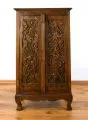 Asiatischer Schrank mit *Rosenschnitzerei*  Nr.76 / Nr.86