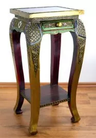 Hoher, Opiumtische mit Schublade *Glasmosaikverzierung*