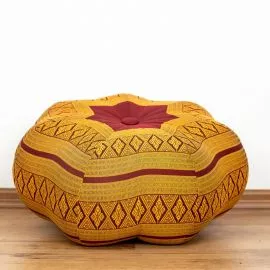 Zafu,  Meditationskissen, groer Stern  *rot / gelb*