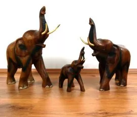 Elefanten aus Holz *Glckselefanten*