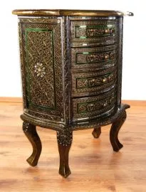 Extravagante, asiatische Kommode mit *Elefanten- und Glasmosaikverzierungen*  Nr.34