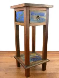 Hohes Schrnkchen aus bunten, recyceltem Bootsholz/Teakholz, Java (Indonesien), Nr.364