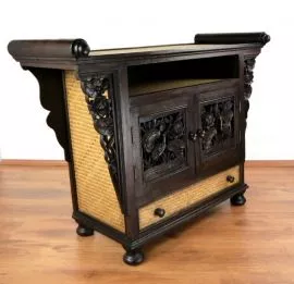 Media-Schrank mit *Rattan und Holzschnitzerei*  Nr.3