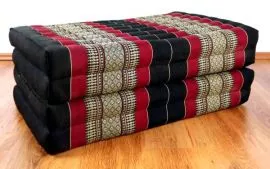 Thailndische Gstematratze, Klappmatratze  *schwarz / rot*