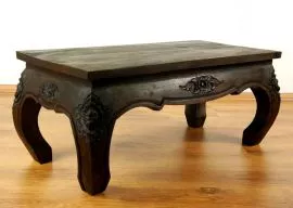 Thailndischer Opiumtisch in *dunkelbraun* mit Schnitzerei