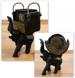 Untersetzer  *Elefant*  aus Holz und Rattan